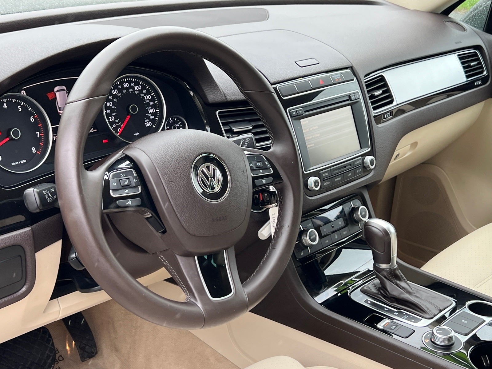 2016 Volkswagen Touareg VR6 FSI Sport